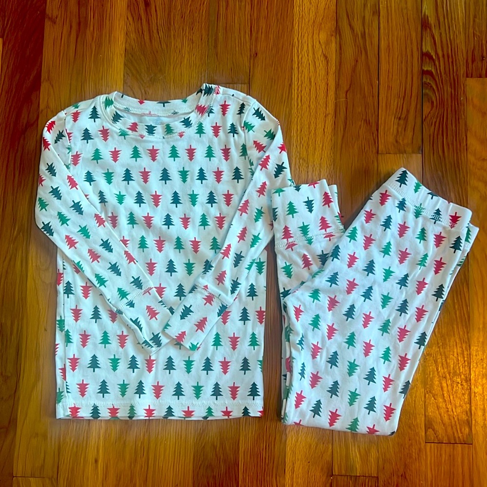Gap Kids, Christmas Tree pajamas, fitted. Size 6.